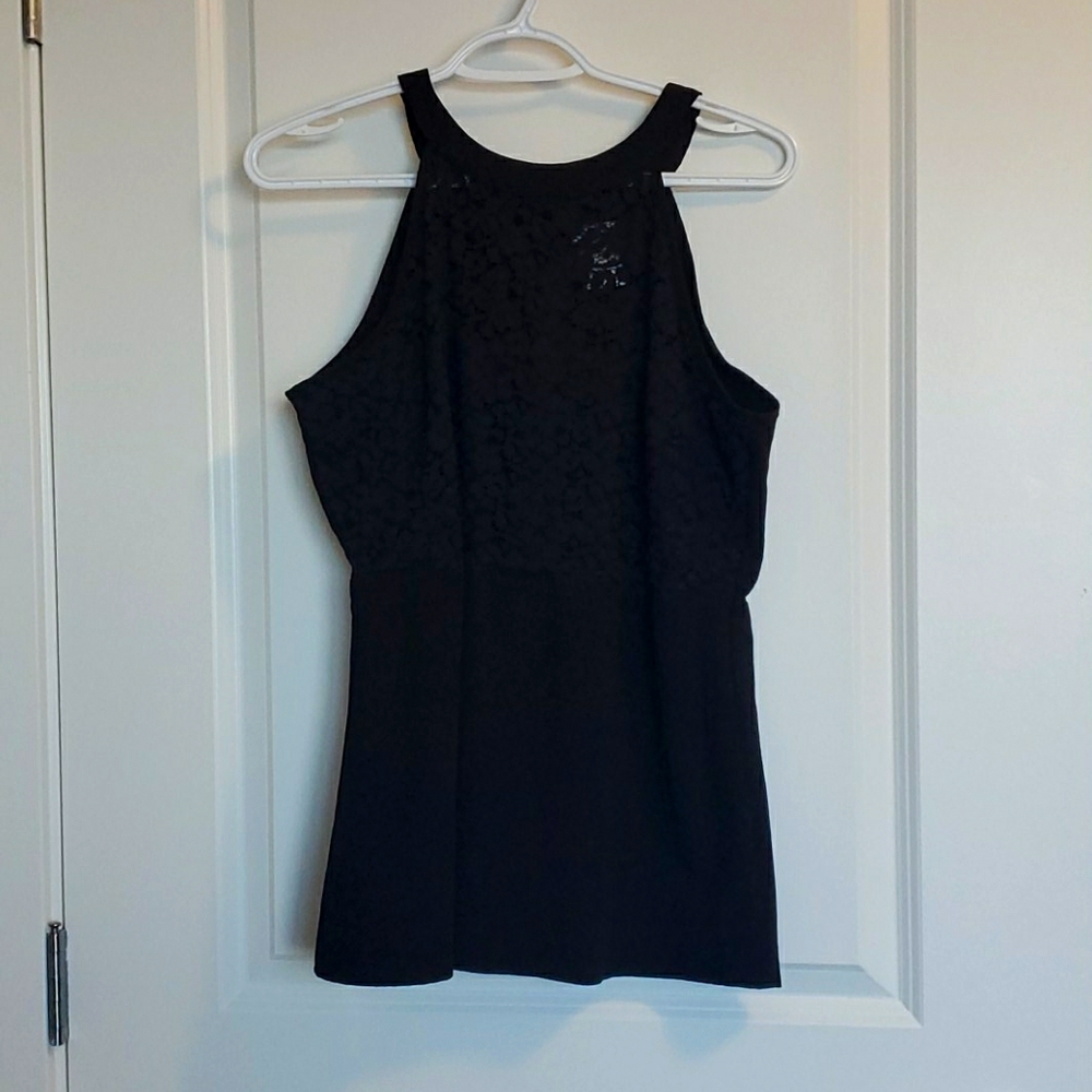 Halter top.